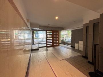 エントランス(2025年10月)