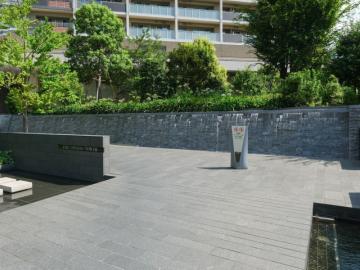 エントランス(2025年11月)