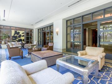 ロビー(2025年11月)