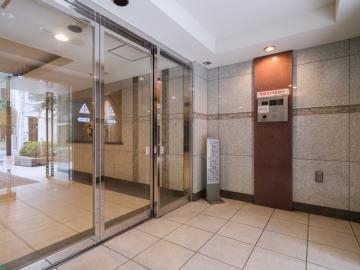 エントランス(2025年12月)